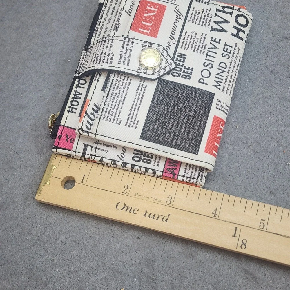 Steve Madden Bifold Wallet Newsprint Typography Print Gold Tone Women OS